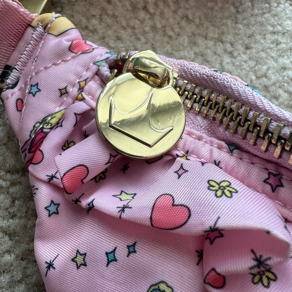 Stoney Clover Lane Disney - Never Stop Dreaming Princess Fanny bag - Picture 2 of 8